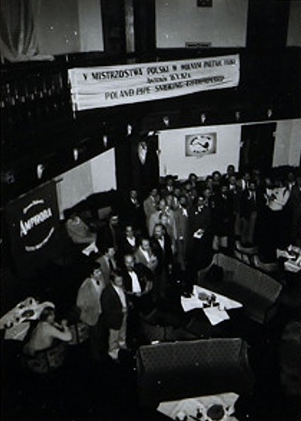 1982101602.jpg
