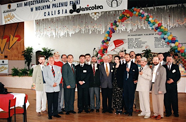 1998061306.jpg